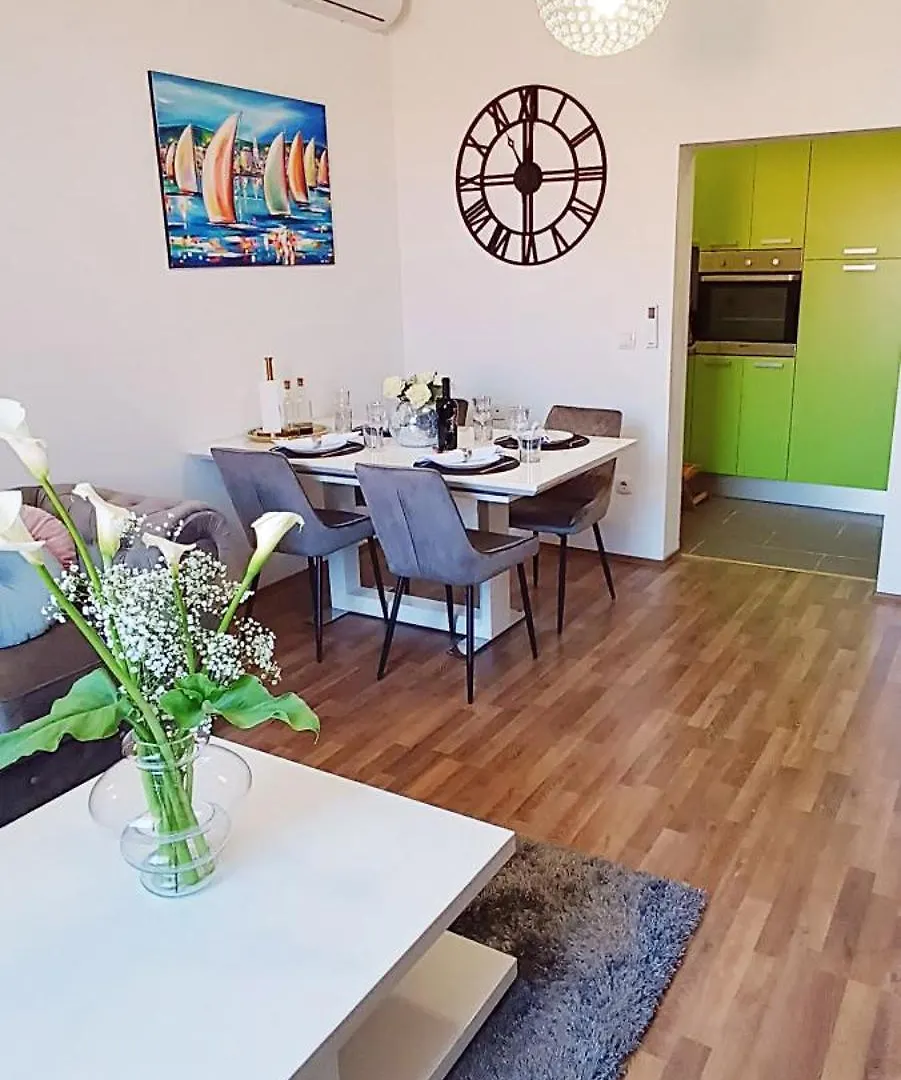 Donat & Zara Apartment